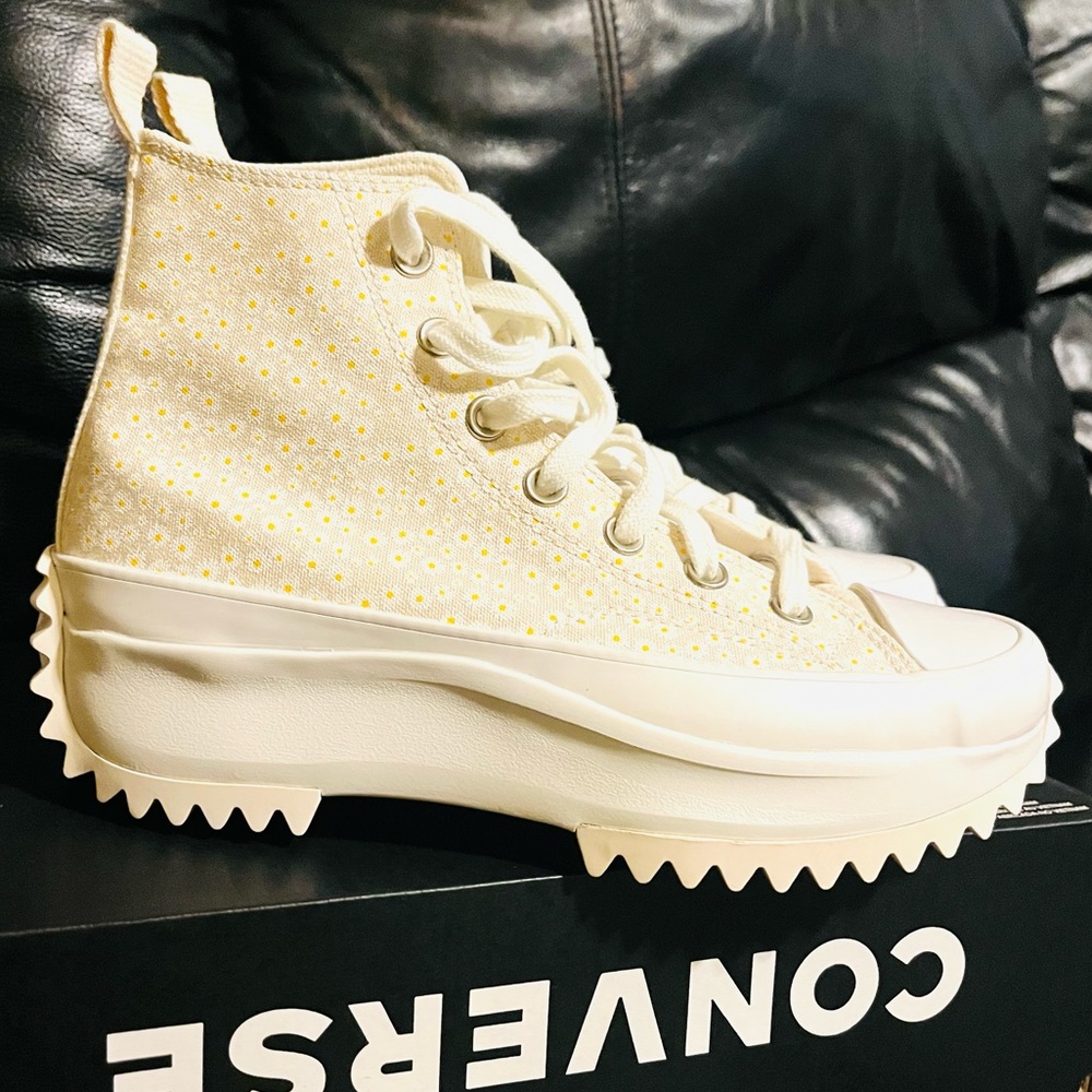 NEW Converse Daisy Platform High Top Run Star Hike Women Sneakers Shoes size 7.5